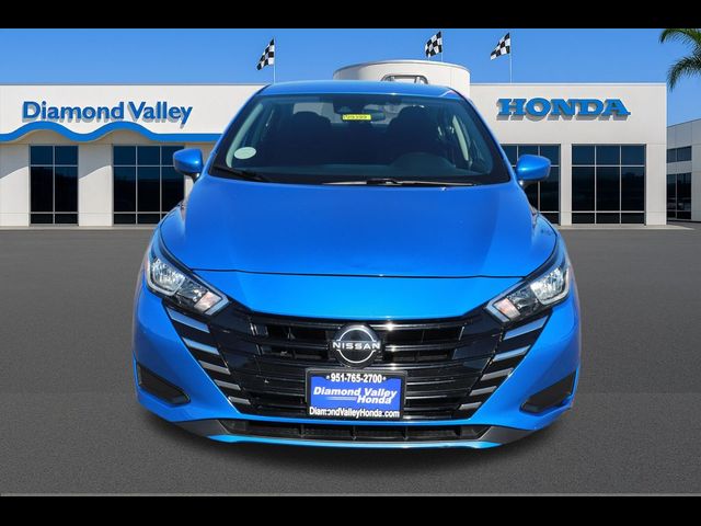 2023 Nissan Versa SV