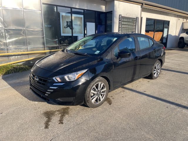 2023 Nissan Versa SV