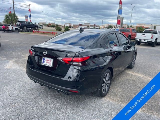 2023 Nissan Versa SV