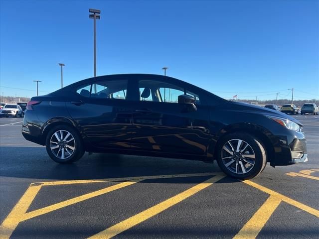 2023 Nissan Versa SV