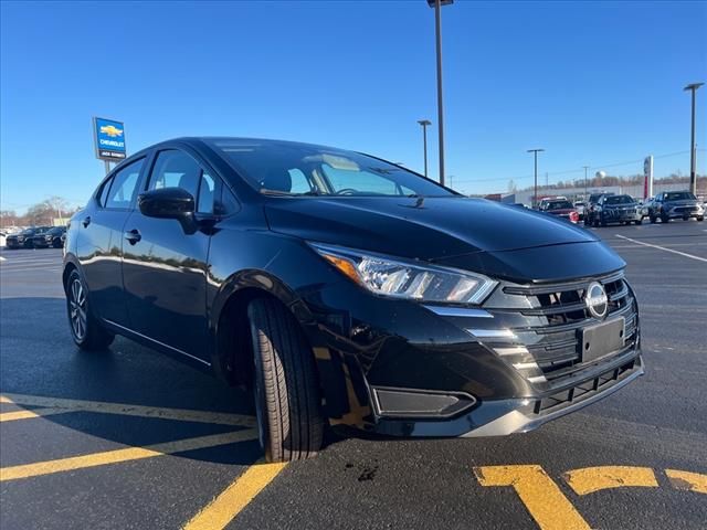 2023 Nissan Versa SV