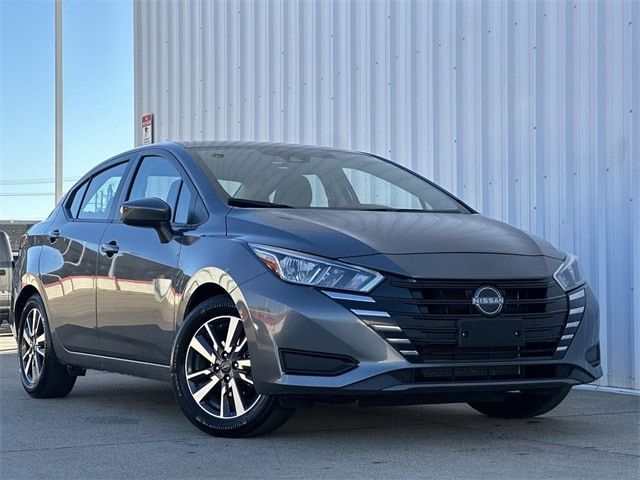 2023 Nissan Versa SV