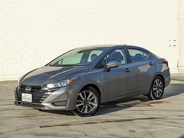 2023 Nissan Versa SV