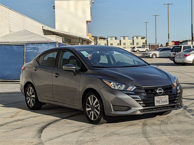 2023 Nissan Versa SV