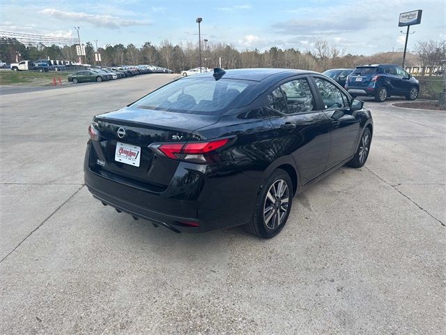 2023 Nissan Versa SV