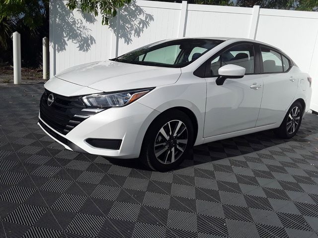 2023 Nissan Versa SV