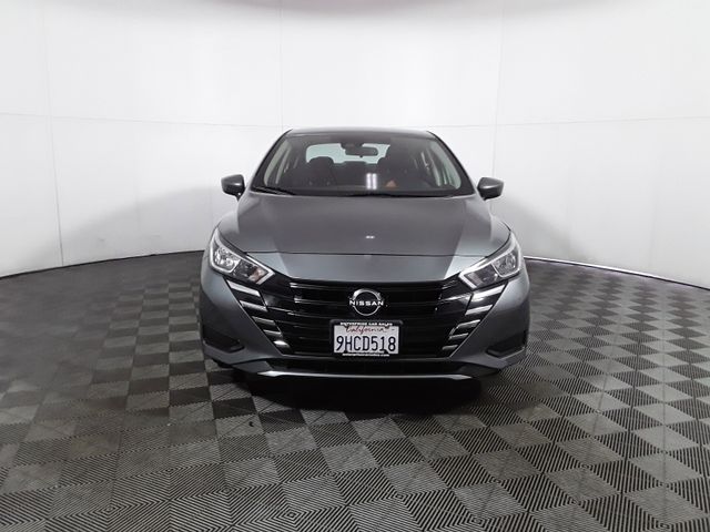 2023 Nissan Versa SV