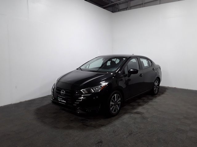 2023 Nissan Versa SV