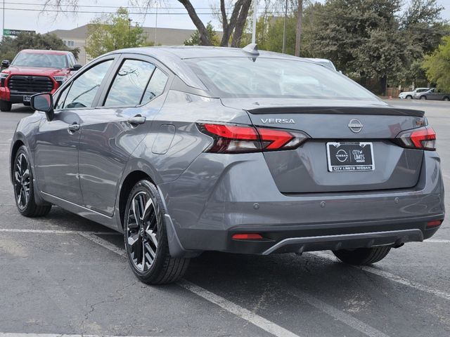 2023 Nissan Versa SR