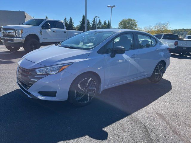 2023 Nissan Versa SR