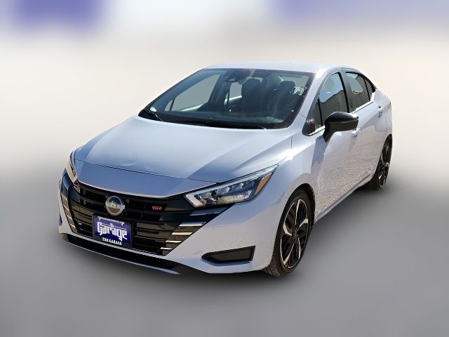 2023 Nissan Versa SR