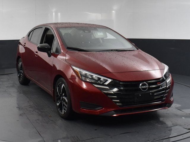 2023 Nissan Versa SR