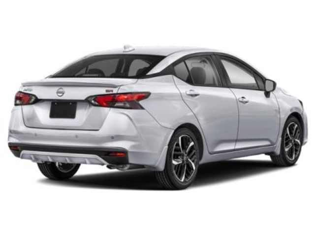 2023 Nissan Versa SR