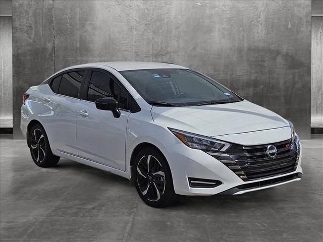 2023 Nissan Versa SR