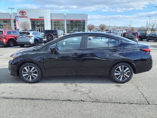 2023 Nissan Versa SV