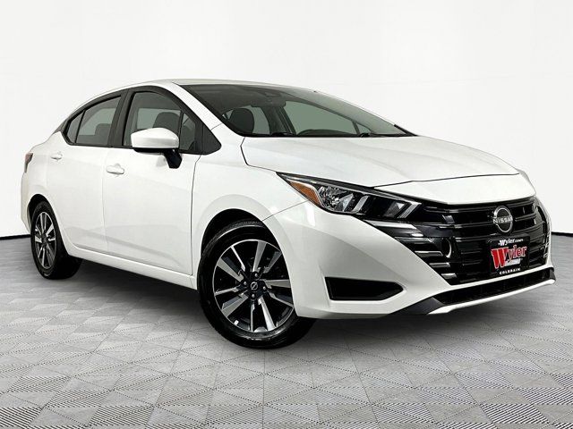 2023 Nissan Versa SV