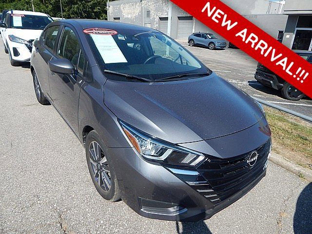 2023 Nissan Versa SV