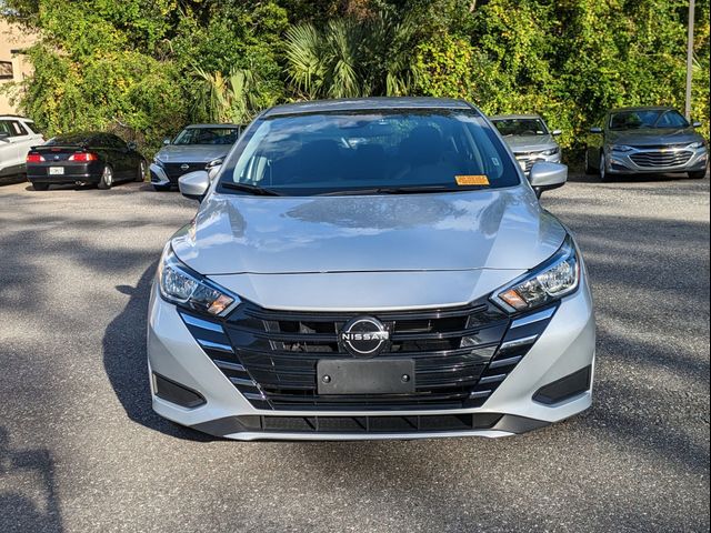 2023 Nissan Versa SV