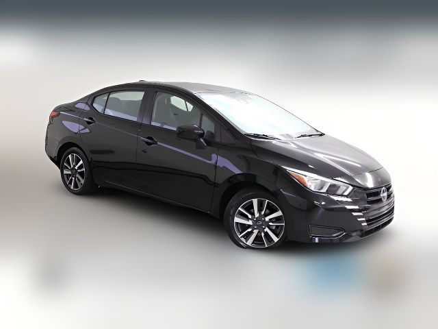 2023 Nissan Versa SV