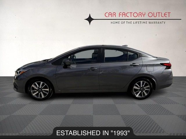 2023 Nissan Versa SV