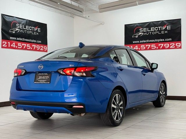 2023 Nissan Versa SV