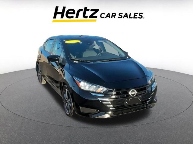 2023 Nissan Versa SV