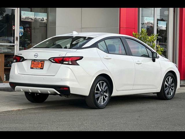 2023 Nissan Versa SV