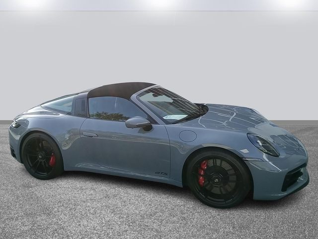 2023 Porsche 911 4 GTS