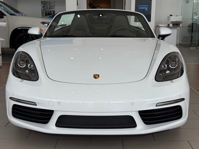 2023 Porsche 718 Boxster Base