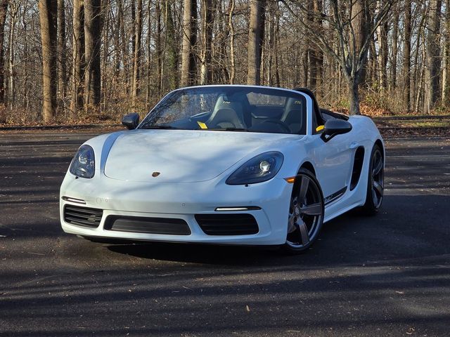2023 Porsche 718 Boxster T
