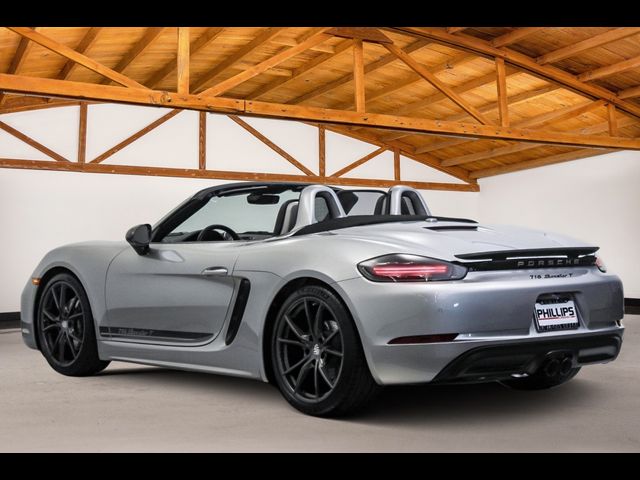 2023 Porsche 718 Boxster T