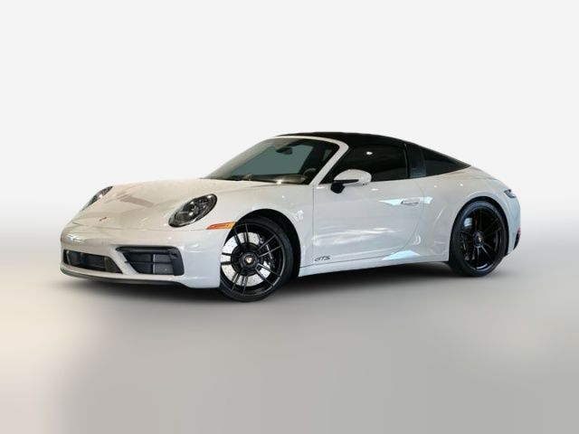 2023 Porsche 911 4 GTS