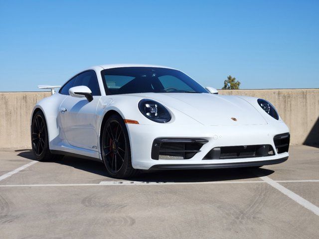 2023 Porsche 911 Carrera 4 GTS