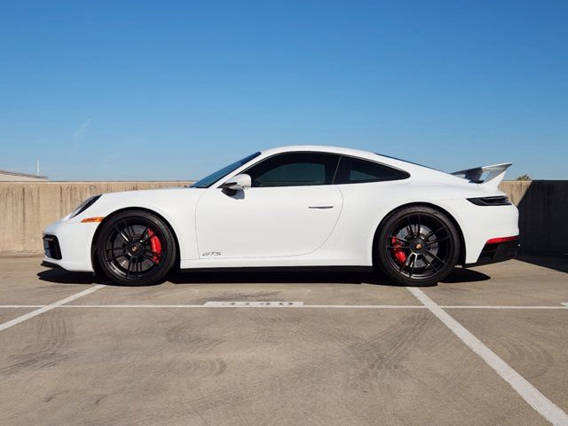 2023 Porsche 911 Carrera 4 GTS