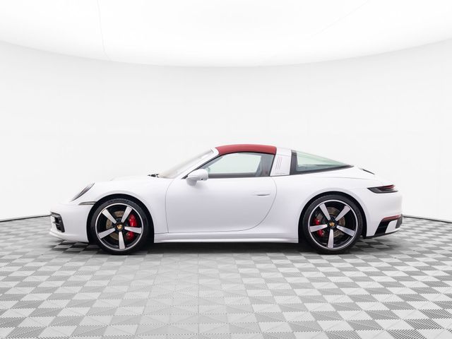 2023 Porsche 911 4S