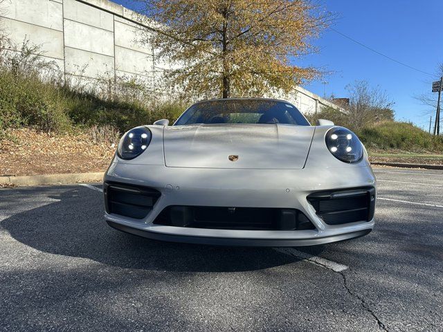 2023 Porsche 911 4 GTS