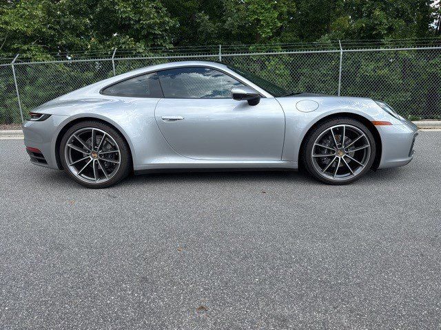 2023 Porsche 911 Carrera