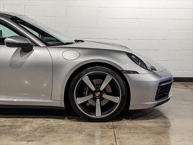 2023 Porsche 911 Carrera