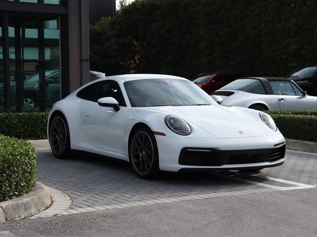 2023 Porsche 911 Carrera