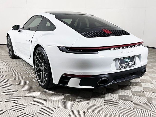 2023 Porsche 911 Carrera