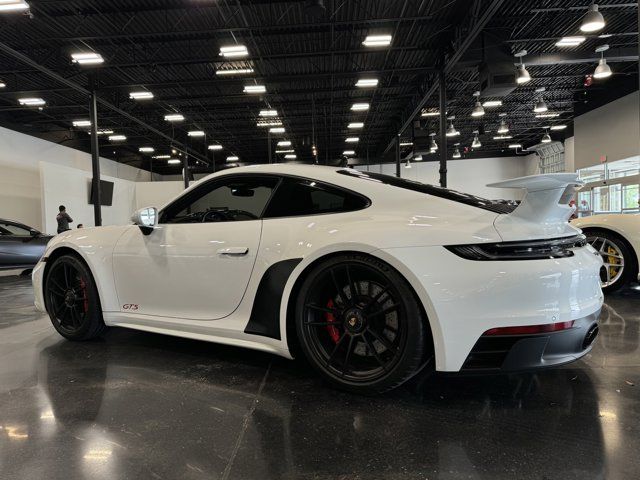 2023 Porsche 911 Carrera 4 GTS