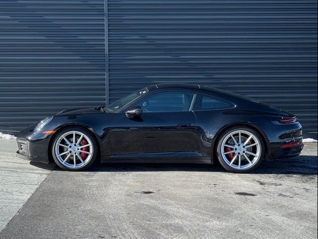 2023 Porsche 911 Carrera 4S