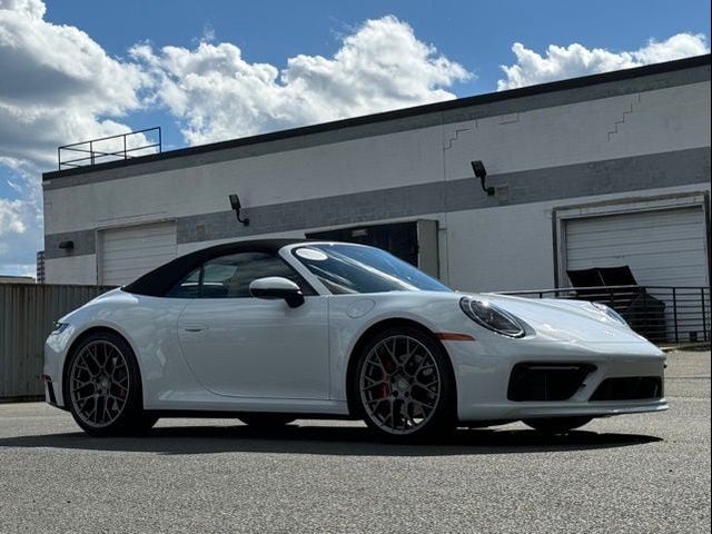 2023 Porsche 911 Carrera 4S