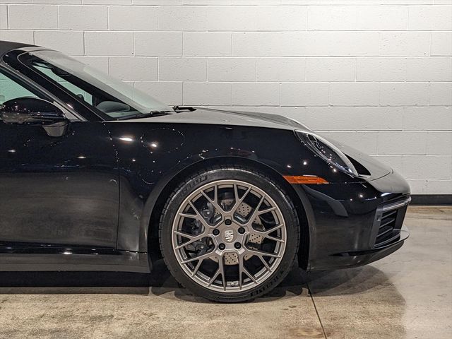 2023 Porsche 911 Carrera