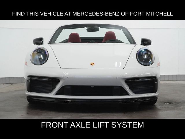 2023 Porsche 911 Carrera GTS