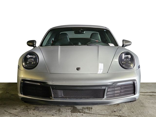 2023 Porsche 911 Carrera