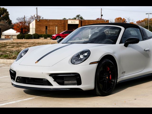 2023 Porsche 911 4 GTS