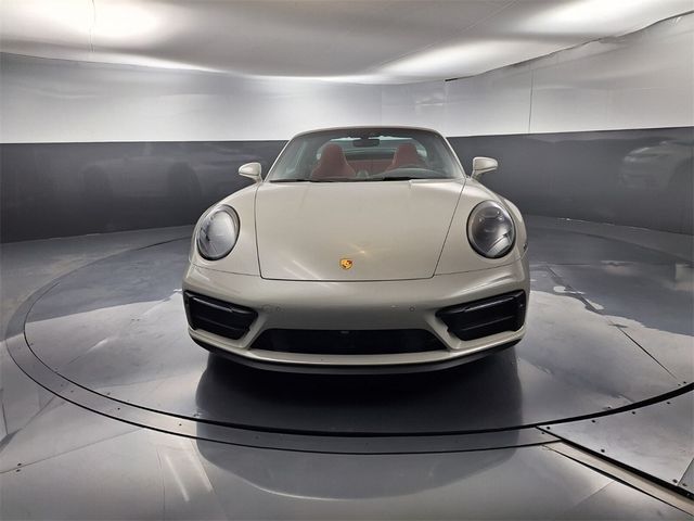 2023 Porsche 911 4 GTS