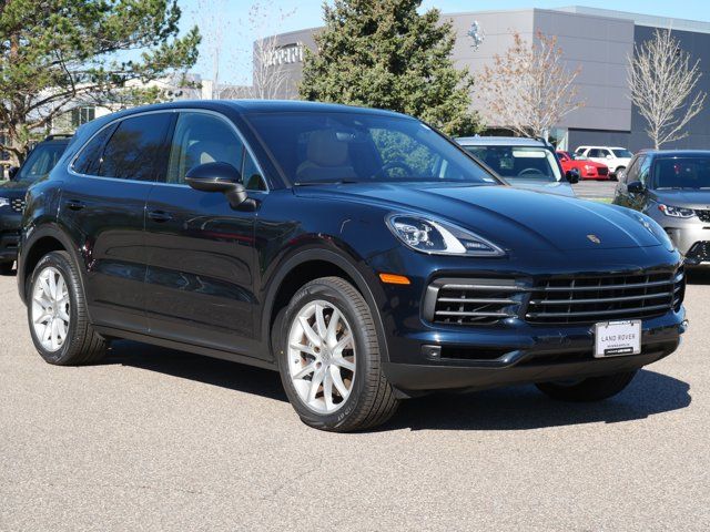 2023 Porsche Cayenne Base