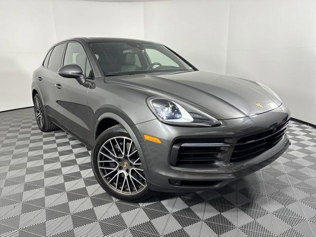 2023 Porsche Cayenne Base